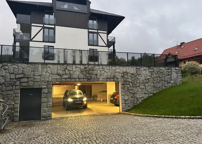 公寓 Polna 23 32 *